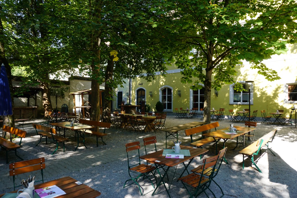 Biergarten der Tafernwirtschaft Hotel Schönbrunn